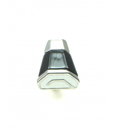 Mooie zwart met witte geometrische mooie oorclips