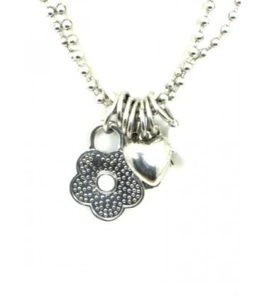 Zilver met witte halsketting met verschillende bedels