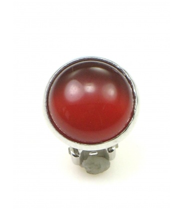 Oorclips met rode inleg 