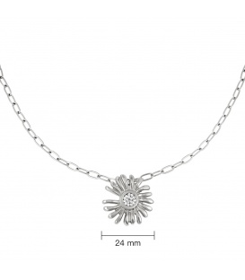 Zilverkleurige halsketting met als hanger een bloem en strassteentjes