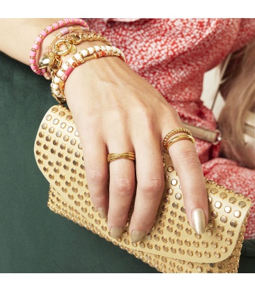 Goudkleurige ring met verdikking (17)