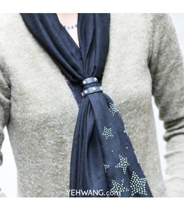 Zilverkleurige sjaal riempjes voor het dragen van een sjaal ( set van 2 )