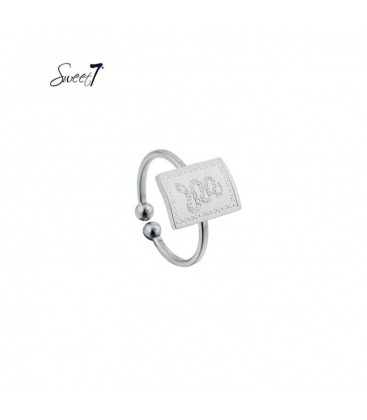 Zilverkleurige ring met gegraveerde slang