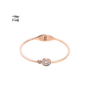 Roségoudkleurige spang armband met uitgesneden hart en een klein steentje