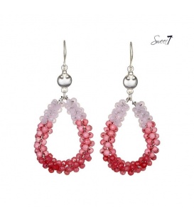 Kralen oorhangers in verschillende tinten roze