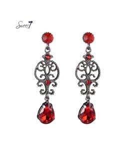 Gun black oorhangers met mooie open hanger en rode strass stenen