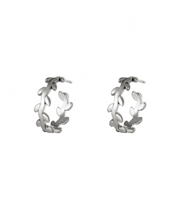 Zilvergekleurde oorbellen in de vorm van een lauwerkrans