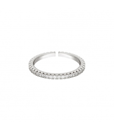 Zilverkleurige ring met een rij van kleine witte zirkoonsteentjes