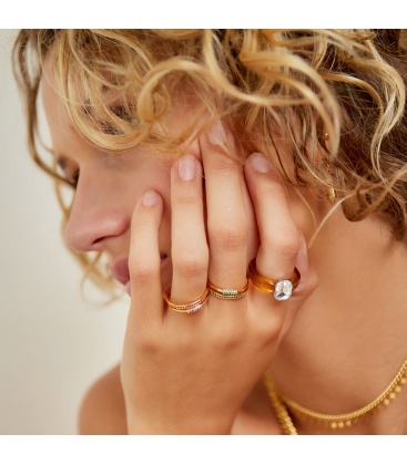 Zilverkleurige dubbele ring met witte zirkoonsteentjes