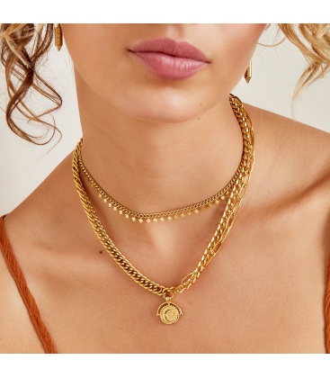 Zilverkleurige halsketting met fonkelende sterren