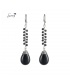 Zwarte oorhangers met natuurstenen kraaltjes en hanger