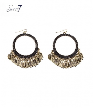 Goudkleurige oorbellen met bladeren als hanger