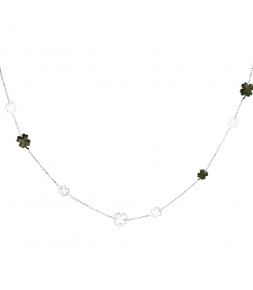 Zilverkleurige halsketting met een groene en open klavertjes