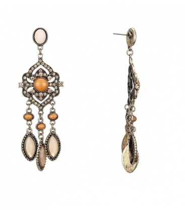 Bruine oorhangers met strass steentjes en bruine hangertjes