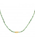 Groene kralen halsketting met een goudkleurige bedel