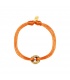 Armband met oranje satijnen koord en goudkleurige ringen