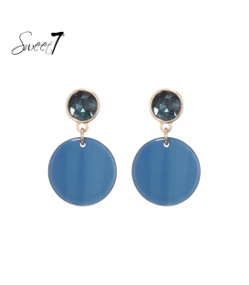 Blauwe oorhangers met een glas steentje in het oorstukje