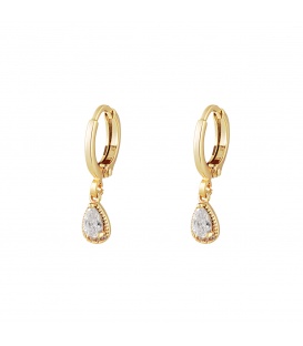 Goudkleurige oorbellen met een druppel steentje