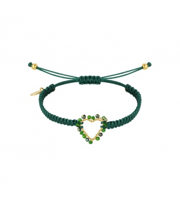 Toffe armband met groene touwtjes en een gouden hartjes bedel en kralen