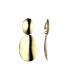 Goudkleurige oorclips met een ovale hanger en oorstukje