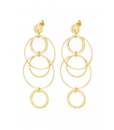 Goudkleurige oorhangers met veel cirkels