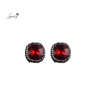 Rode vierkante oorknopjes met een strass rand