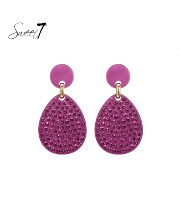 Roze oorhangers met glas steentjes