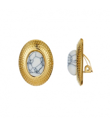 Gouden oorclips met witte steen