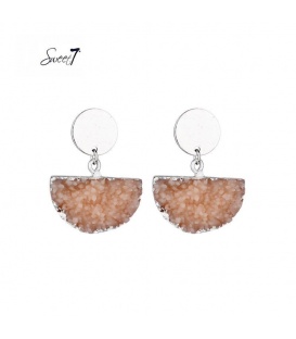 Mooie zilverkleurige oorhangers met bruine inleg