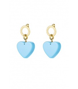 Licht blauwe harten oorhangers met een goudkleurig oor stukje