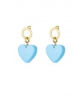 Licht blauwe harten oorhangers met een goudkleurig oor stukje