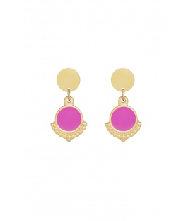 Goudkleurige oorhangers met een roze bedel