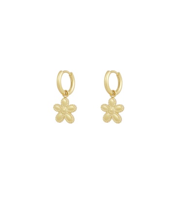 Goudkleurige bloemen oorhangers