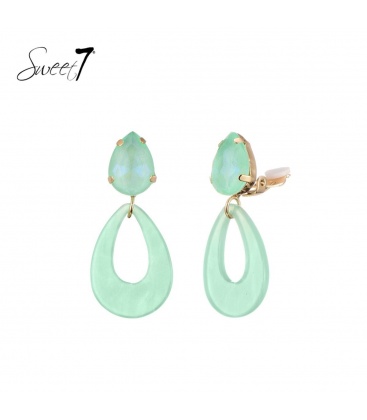 Groene oorclips met een ovaal glas steentje