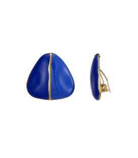 Blauwe oorclips in drie hoeks vorm