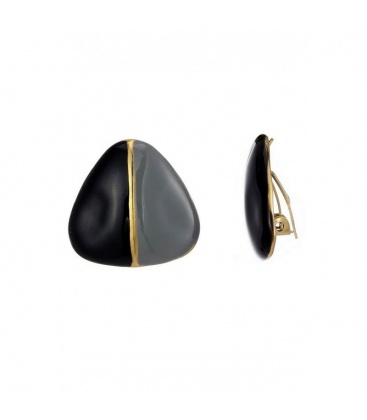 Zwart met grijze oorclips in drie hoeks vorm