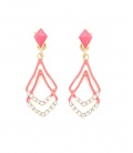 Oorclips roze met een dubbele hanger en heldere strass steentjes
