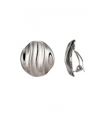 Zilverkleurige oorclips met een golvend patroon