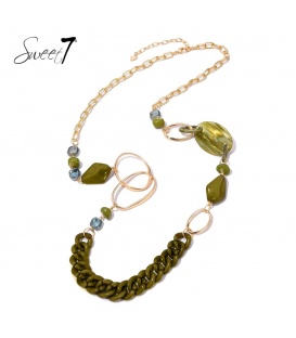 Halsketting met olijfgroene kralen en goudkleurige schakels