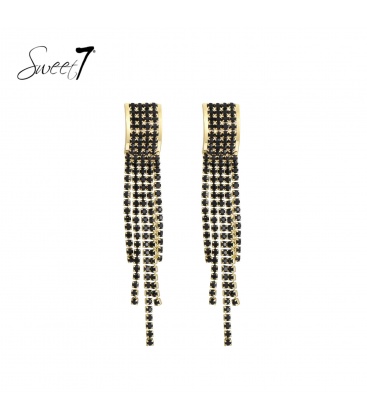 Oorhangers in goudkleur met zwarte strass strengen