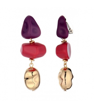 Oorclips met paarse en roze kralen en goudkleurig detail