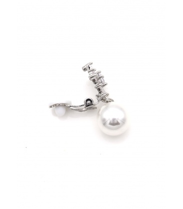 Oorclips wit met parel en kristal steentjes in zilverkleur