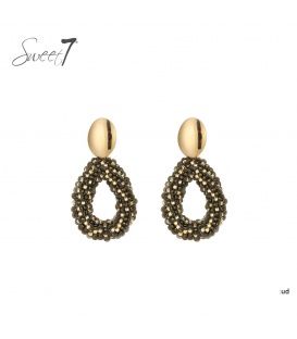 Oorbellen groen in druppelvorm met glas kraaltjes