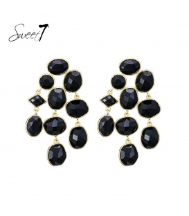 Zwarte oorbellen met gelaagde opbouw en goudkleurige omlijsting