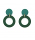 Groene oorclips met ronde open vorm als hanger