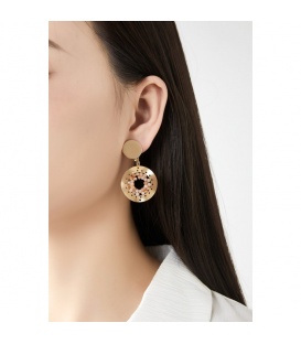 Oorclips goudkleurig met oranje en beige kralen