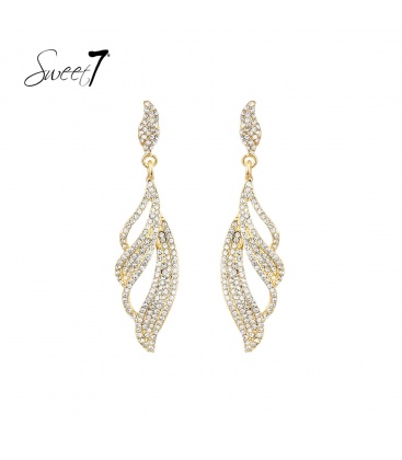 Oorbellen goudkleurig in de vorm van sierlijk blad