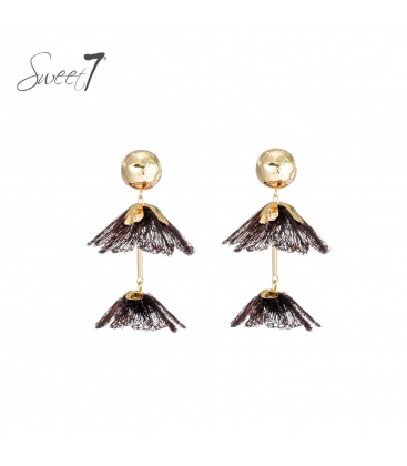 Oorbellen bruin met dubbele laag van fijne franjes