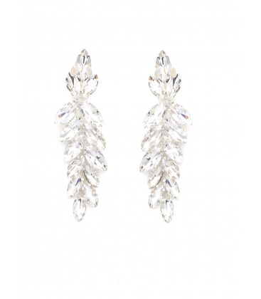 Oorclips zilverkleurig met heldere fonkelende steentjes in blad vorm