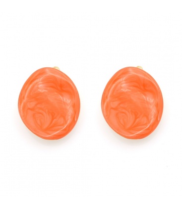Vrolijke oorclips in warme oranje tint